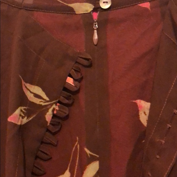 Floral Skirt - Picture 2 of 4